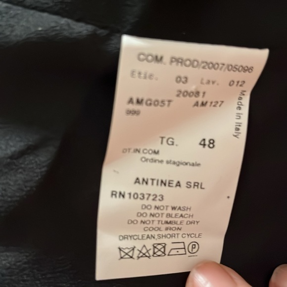 Armani Collezioni Jacket - Picture 8 of 9